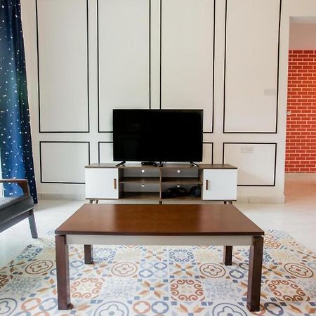 Icolor Home & Stay Ch1 Танах-Рата Екстер'єр фото