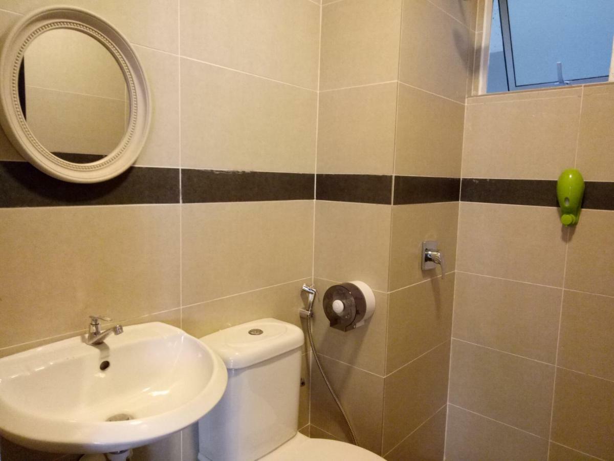 Icolor Home & Stay Ch1 Танах-Рата Екстер'єр фото